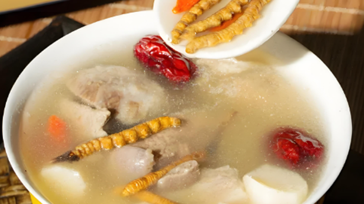 鴨子冬蟲(chóng)夏草花怎么煲湯？鮮香滋補(bǔ)教程來(lái)了