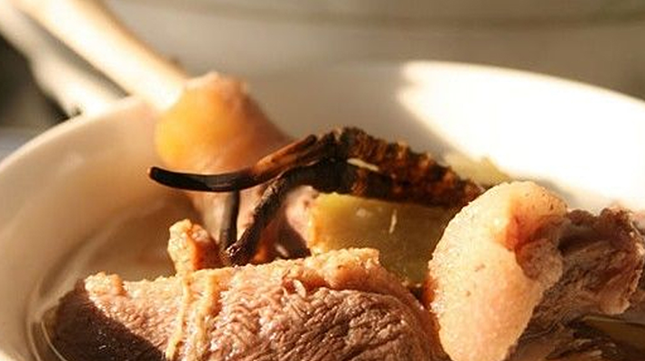 怎么燉冬蟲夏草湯好喝？掌握 3 個關(guān)鍵，湯鮮營養(yǎng)不浪費(fèi)